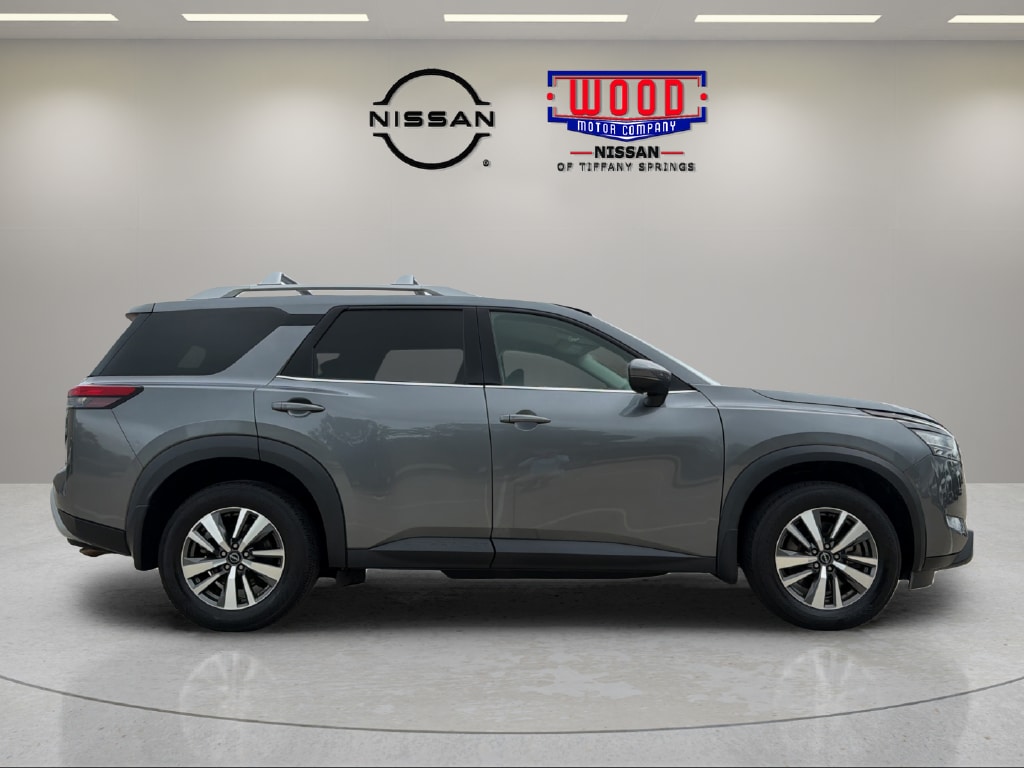 Used 2024 Nissan Pathfinder SL with VIN 5N1DR3CC3RC220366 for sale in Kansas City