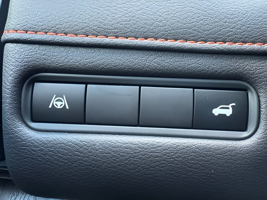2026 Nissan Armada PRO-4X - Photo 38