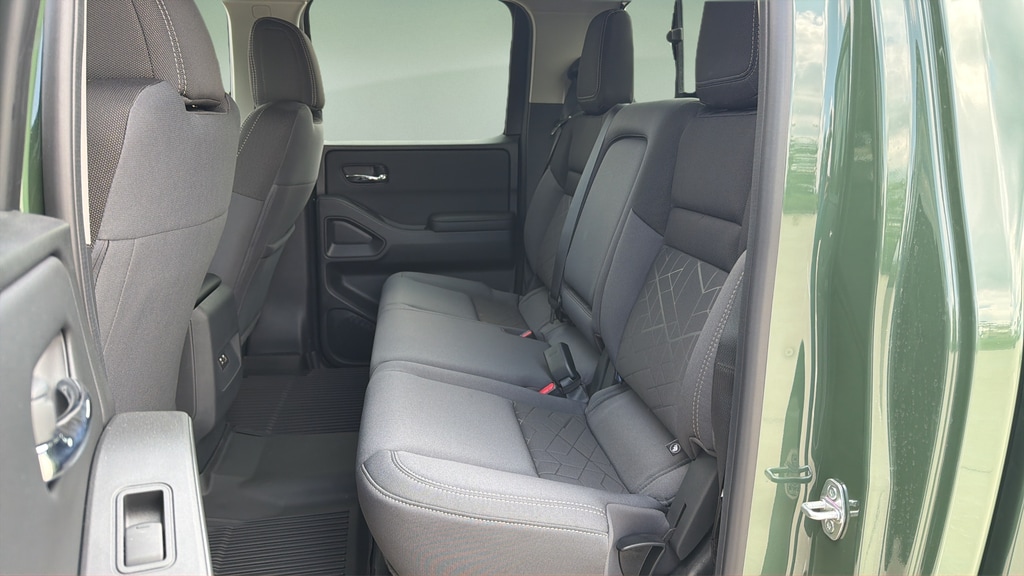 2026 Nissan Frontier SV - Photo 13