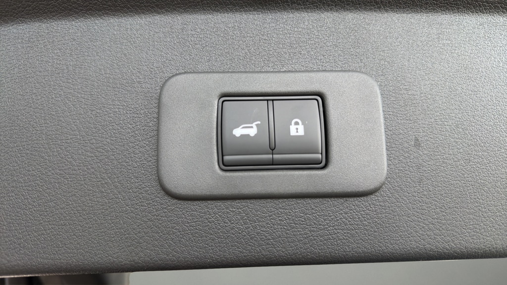 2026 Nissan LEAF Platinum+ - Photo 18