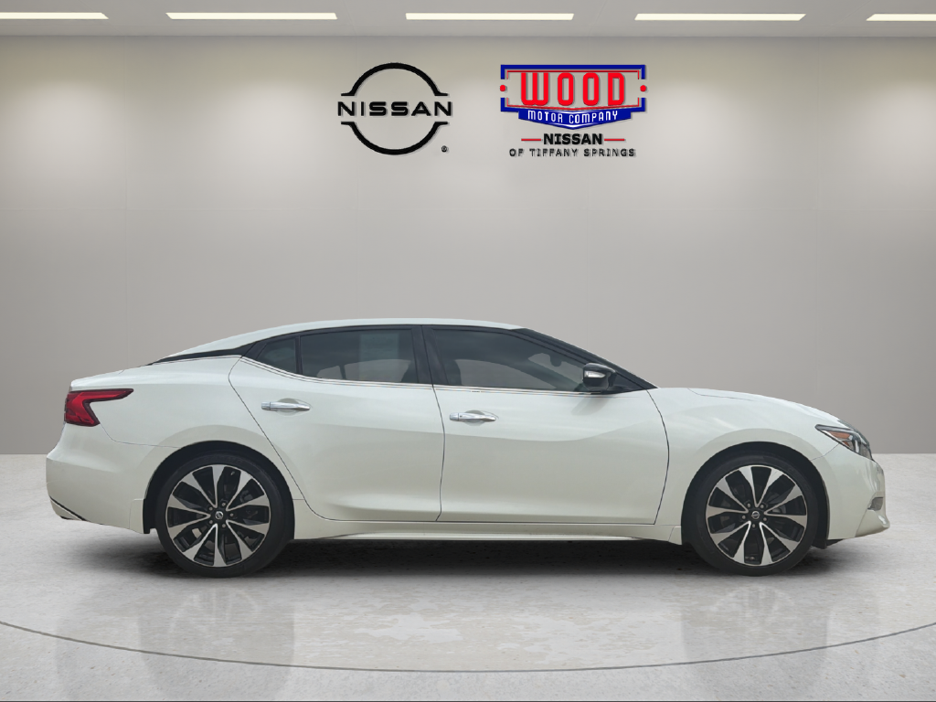 Used 2018 Nissan Maxima SR with VIN 1N4AA6AP4JC364671 for sale in Kansas City