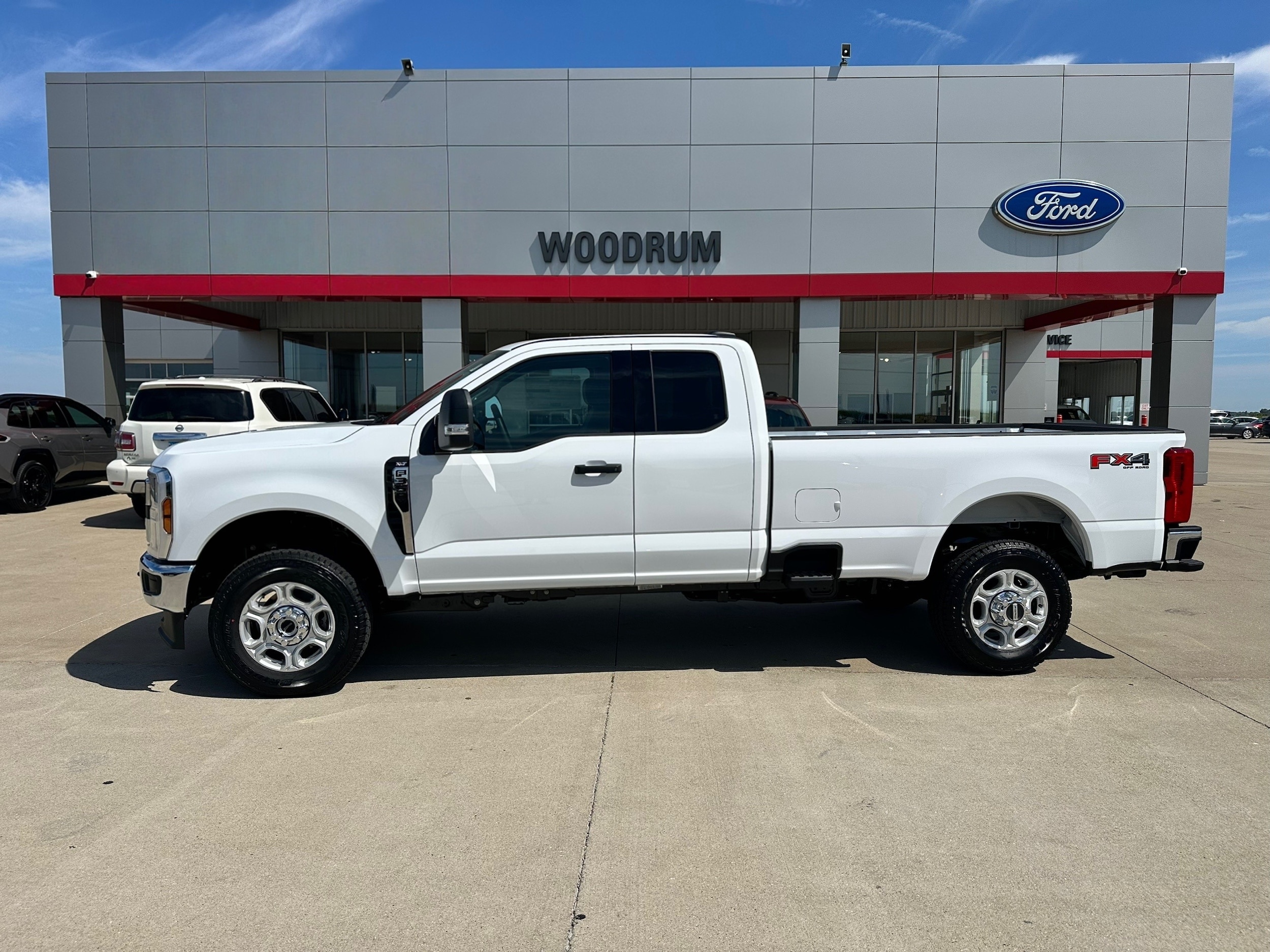 2026 Ford F-350 Super Duty XLT