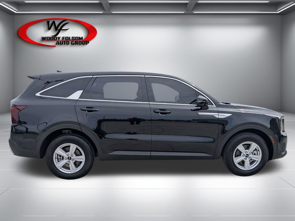 Used 2026 Kia Sorento LX SUV