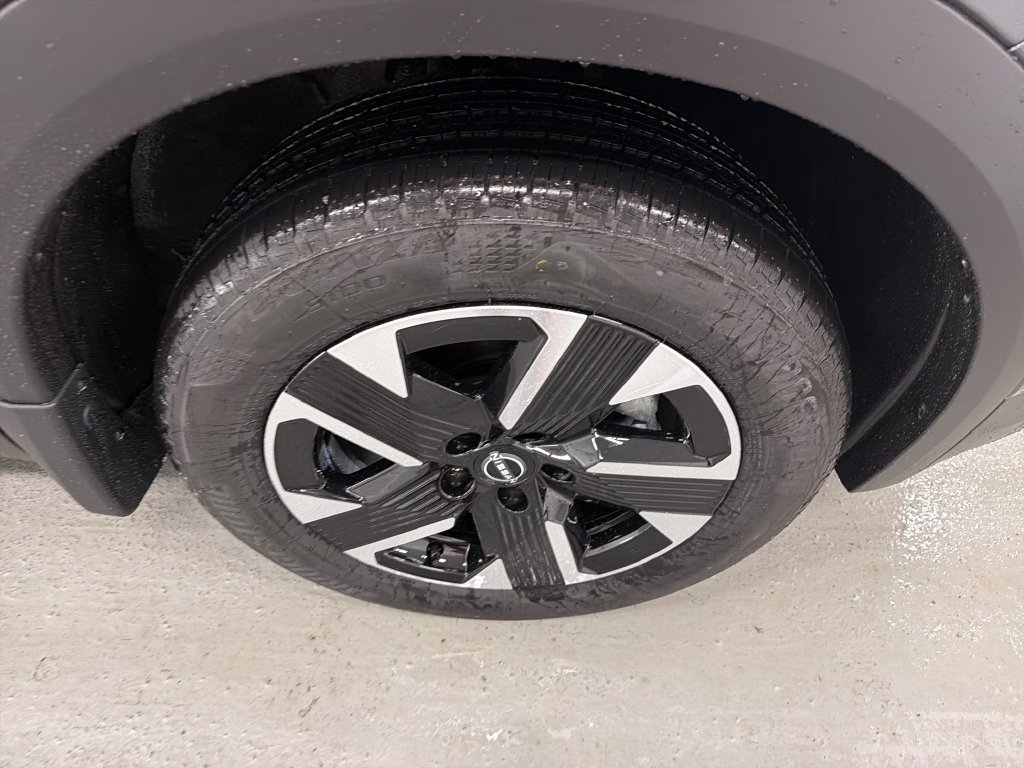 New 2027 Nissan Kicks SV SUV