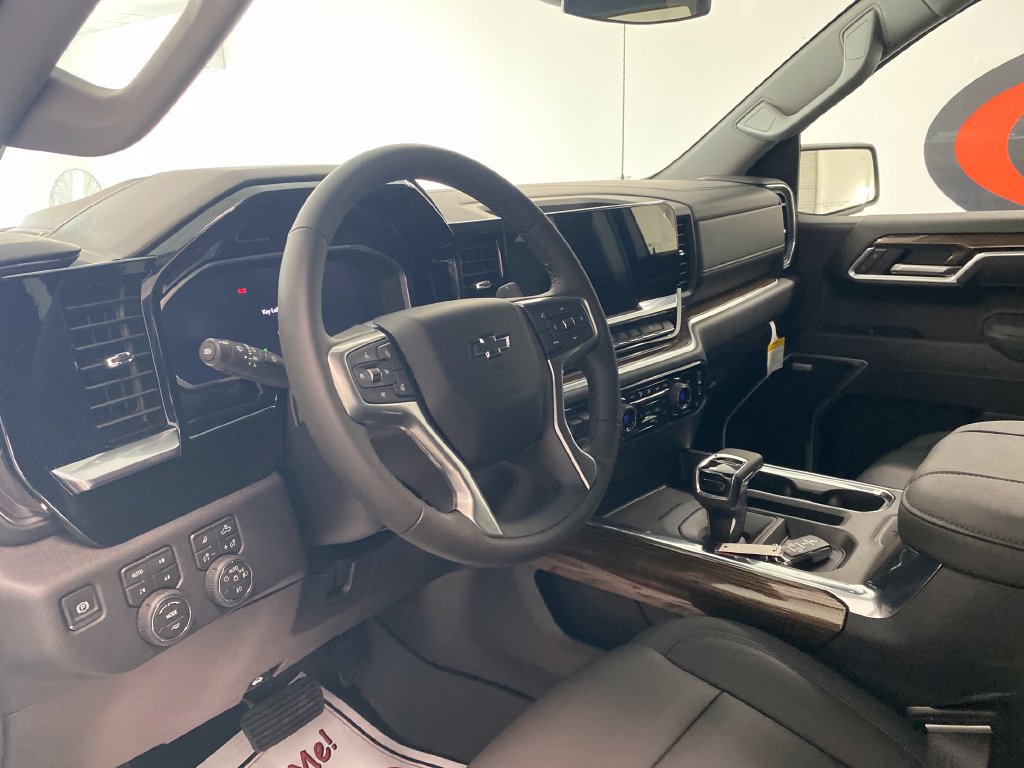 2026 Chevrolet Silverado 1500 RST - Photo 13