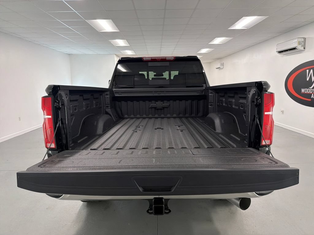 2026 Chevrolet Silverado 2500 HD LTZ - Photo 8