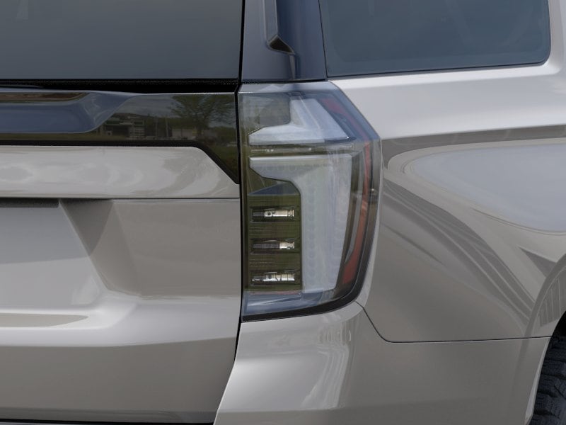 2027 Chevrolet Suburban Z71 - Photo 11