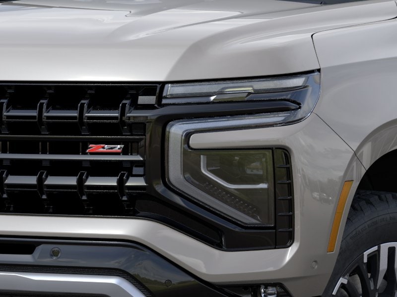 2027 Chevrolet Suburban Z71 - Photo 10