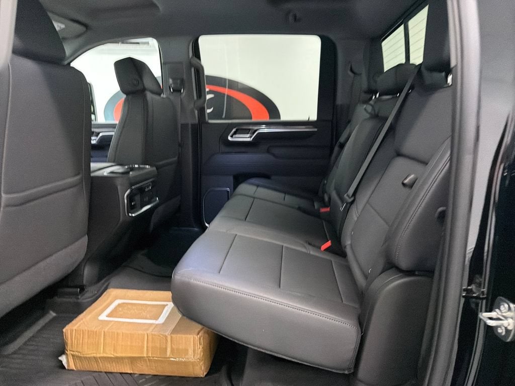 2026 Chevrolet Silverado 2500 HD LTZ - Photo 13