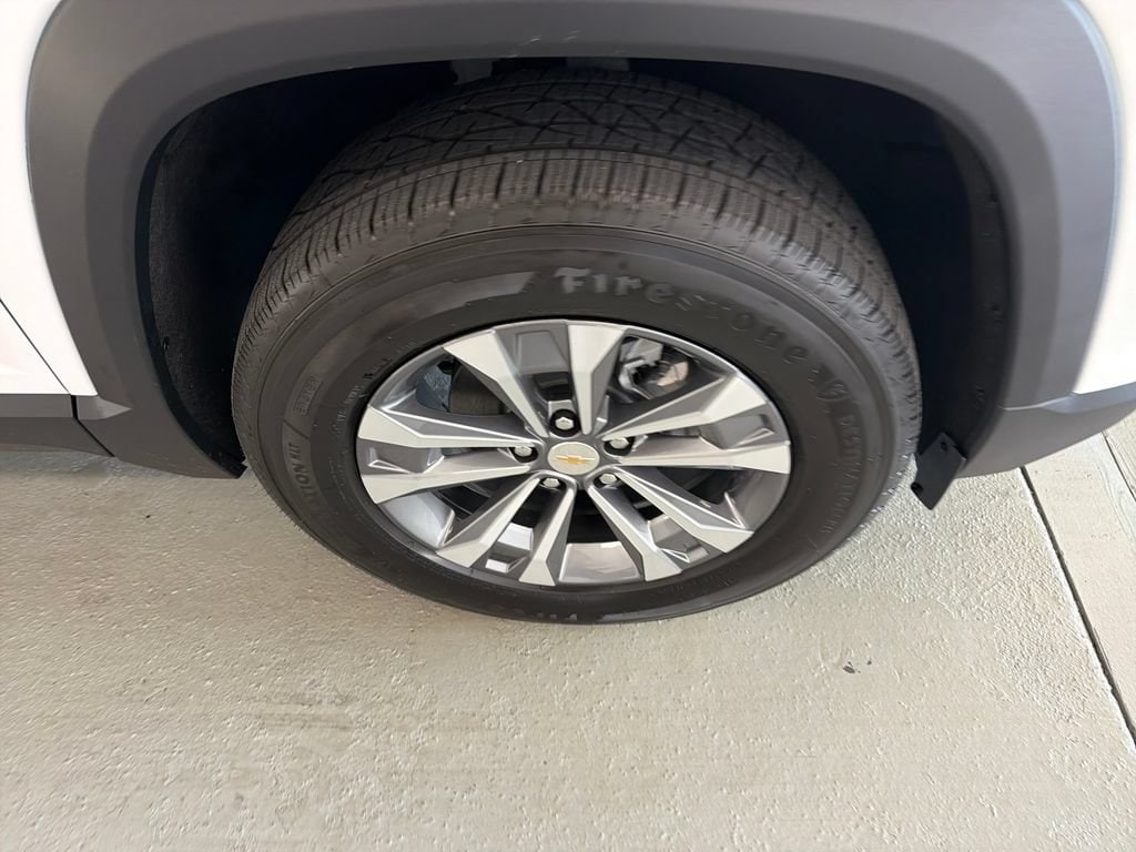 New 2027 Chevrolet Equinox LT SUV