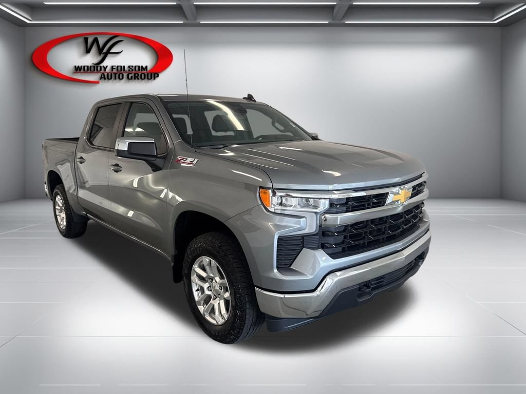 2026 Chevrolet Silverado 1500 LT - Photo 3
