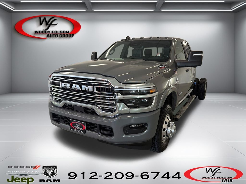 New 2027 Ram 3500 Chassis Cab BIG HORN CREW 4X4 60' CA Pickup