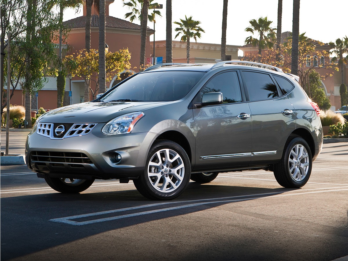 Used 2011 Nissan Rogue SV SUV