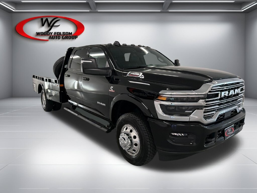 New 2026 Ram 3500 Chassis Cab BIG HORN CREW 4X4 60' CA Pickup