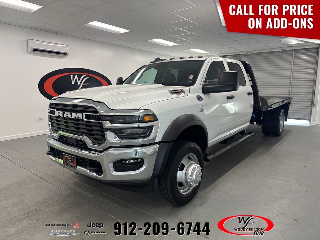 New 2026 Ram 5500 Chassis Cab TRADESMAN CREW 4X4 84' CA Pickup