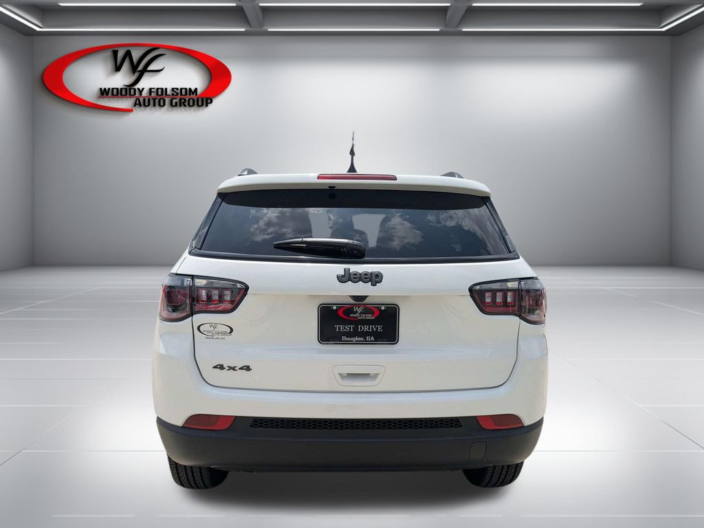 New 2026 Jeep Compass LATITUDE ALTITUDE 4X4 Sport Utility
