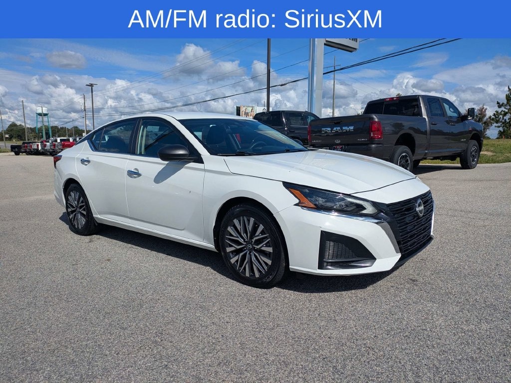 Used 2025 Nissan Altima 2.5 SV Sedan