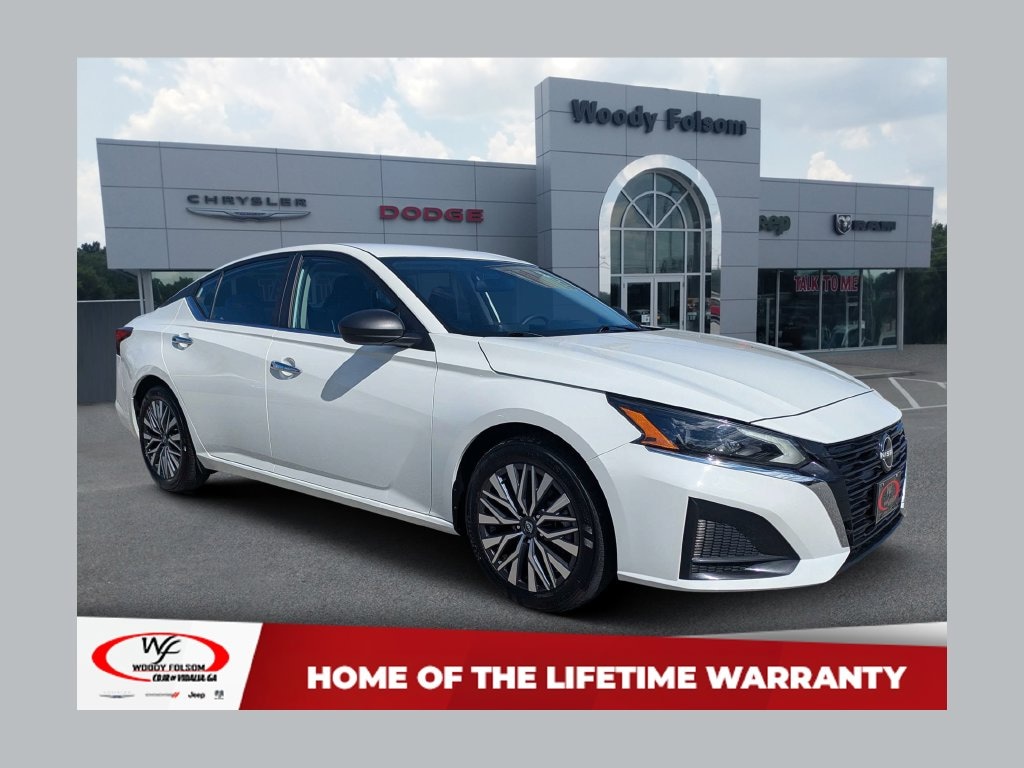 Used 2025 Nissan Altima 2.5 SV Sedan