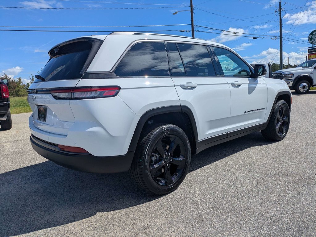 New 2027 Jeep Grand Cherokee LIMITED 4X4 Sport Utility