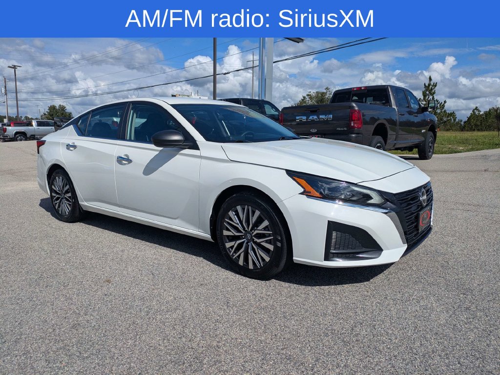 Used 2025 Nissan Altima 2.5 SV Sedan