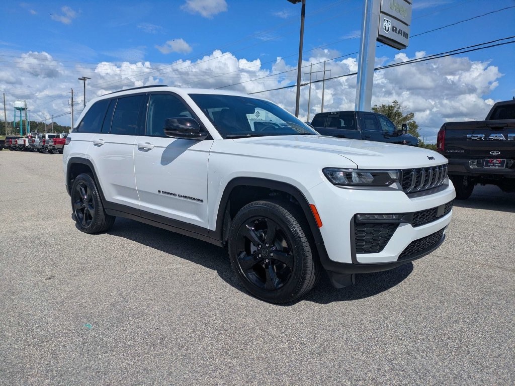 New 2027 Jeep Grand Cherokee LIMITED 4X4 Sport Utility