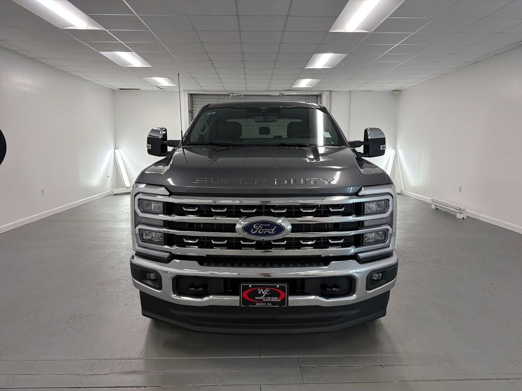 New 2026 Ford F-250SD Lariat Truck