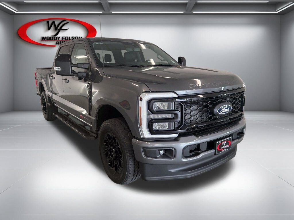 New 2027 Ford F-250SD Lariat Truck