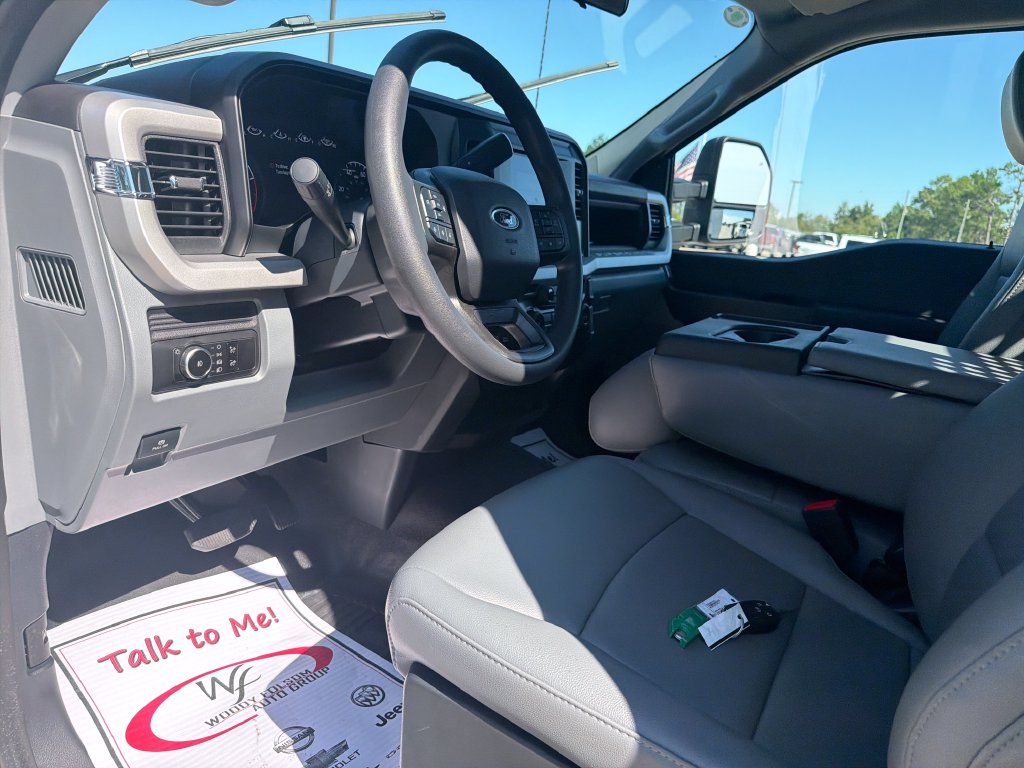 2026 Ford F-550 Super Duty Chassis Cab XL - Photo 12