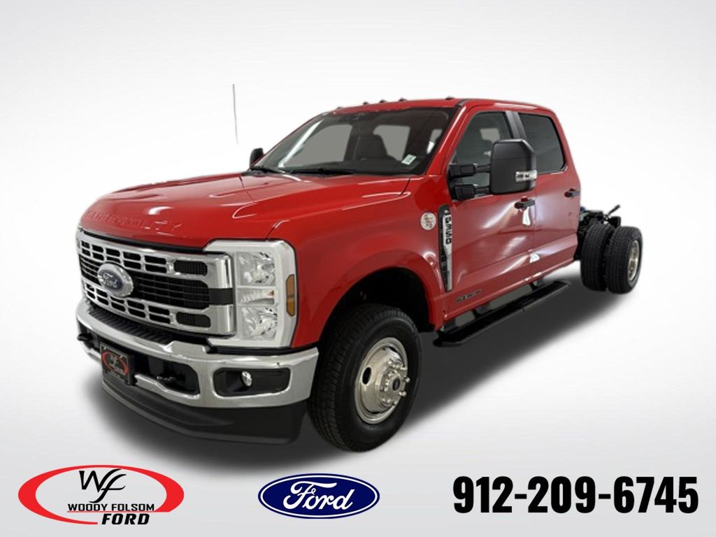 2026 Ford F-350 Super Duty Chassis Cab