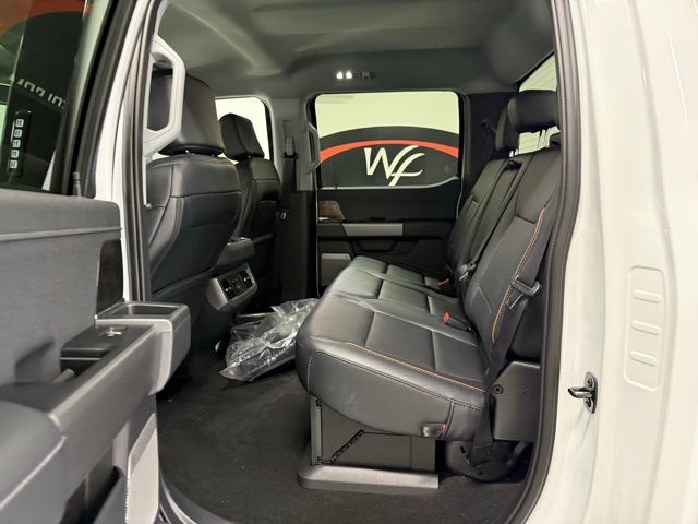 2026 Ford F-350 Super Duty Lariat - Photo 17