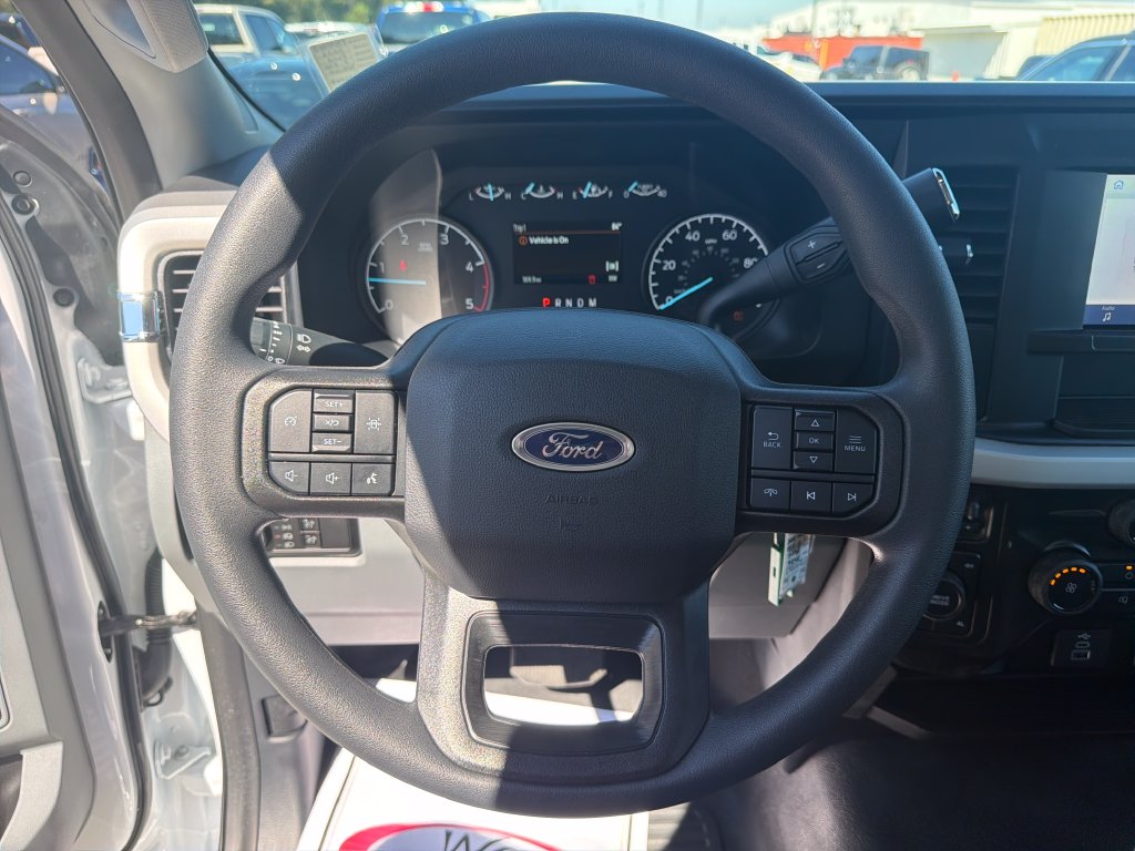 2026 Ford F-550 Super Duty Chassis Cab XL - Photo 17