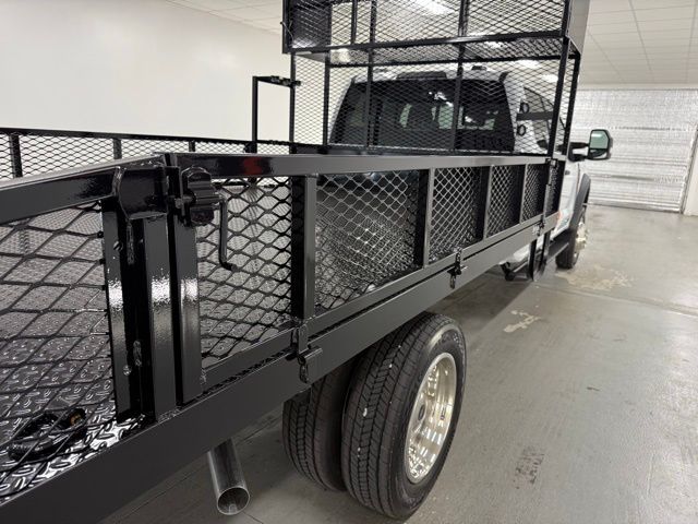 2026 Ford F-450 Super Duty Chassis Cab XL - Photo 7