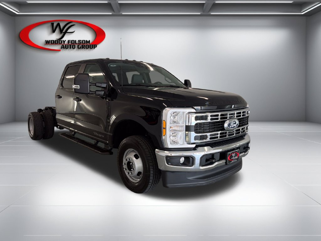 New 2027 Ford F-350SD XL Chassis