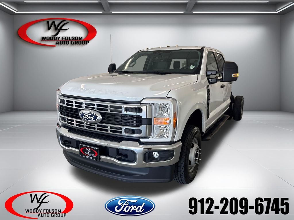 New 2027 Ford F-350SD XL Chassis