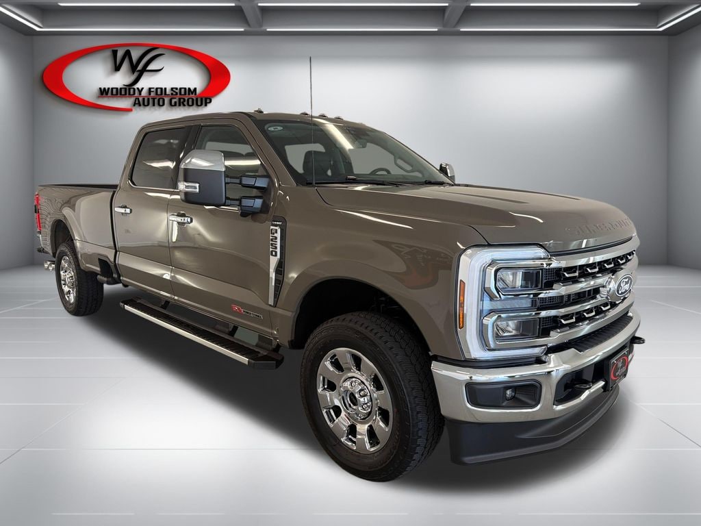 New 2027 Ford F-250SD Lariat Truck
