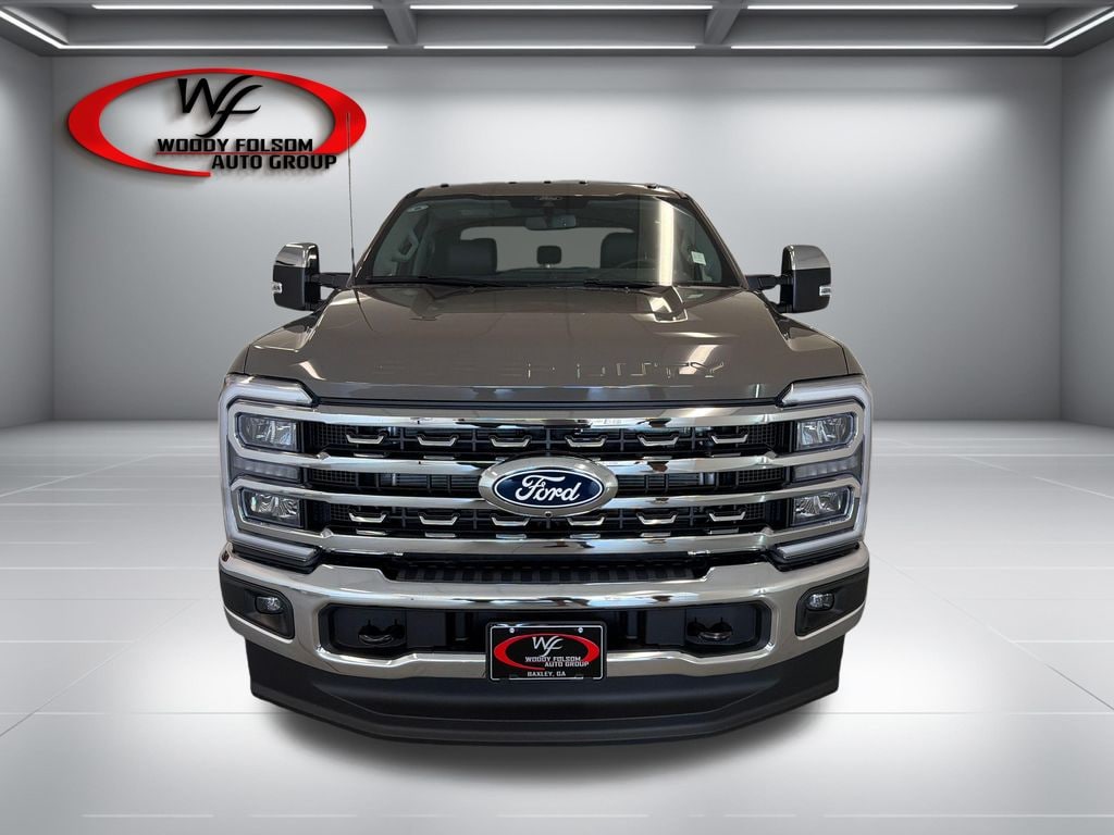 New 2027 Ford F-250SD Lariat Truck