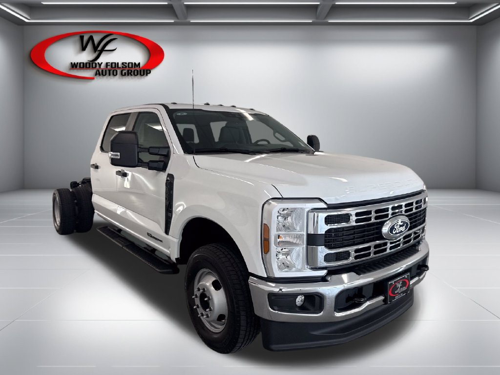 New 2027 Ford F-350SD XL Chassis