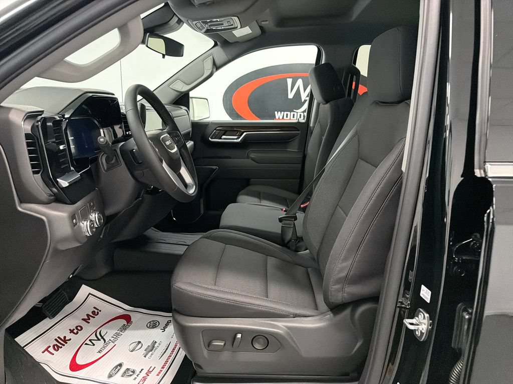 2026 GMC Sierra 1500 SLE - Photo 11