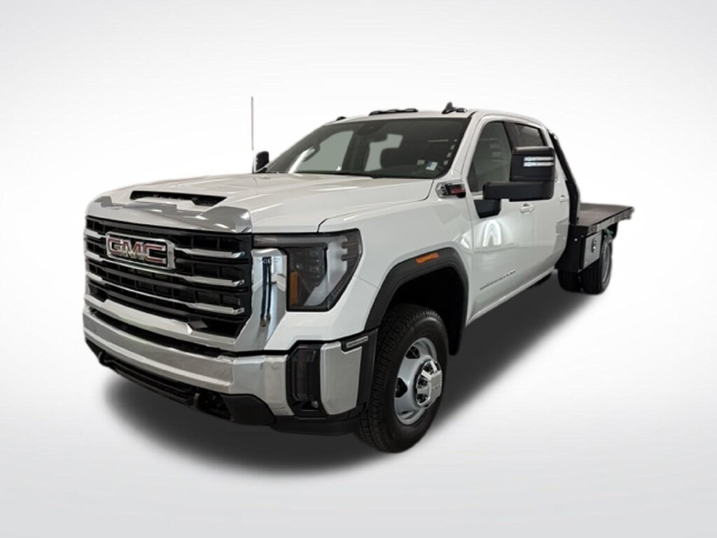 New 2026 GMC Sierra 3500 HD Chassis Cab SLE Truck