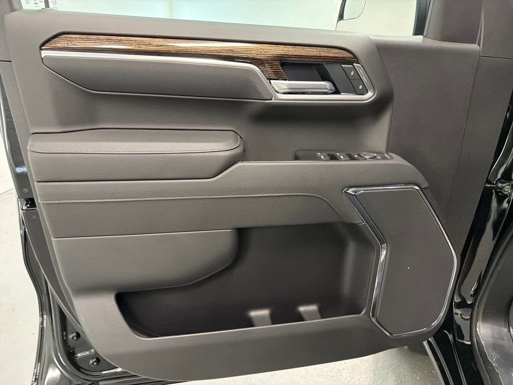 2026 GMC Sierra 1500 SLE - Photo 13