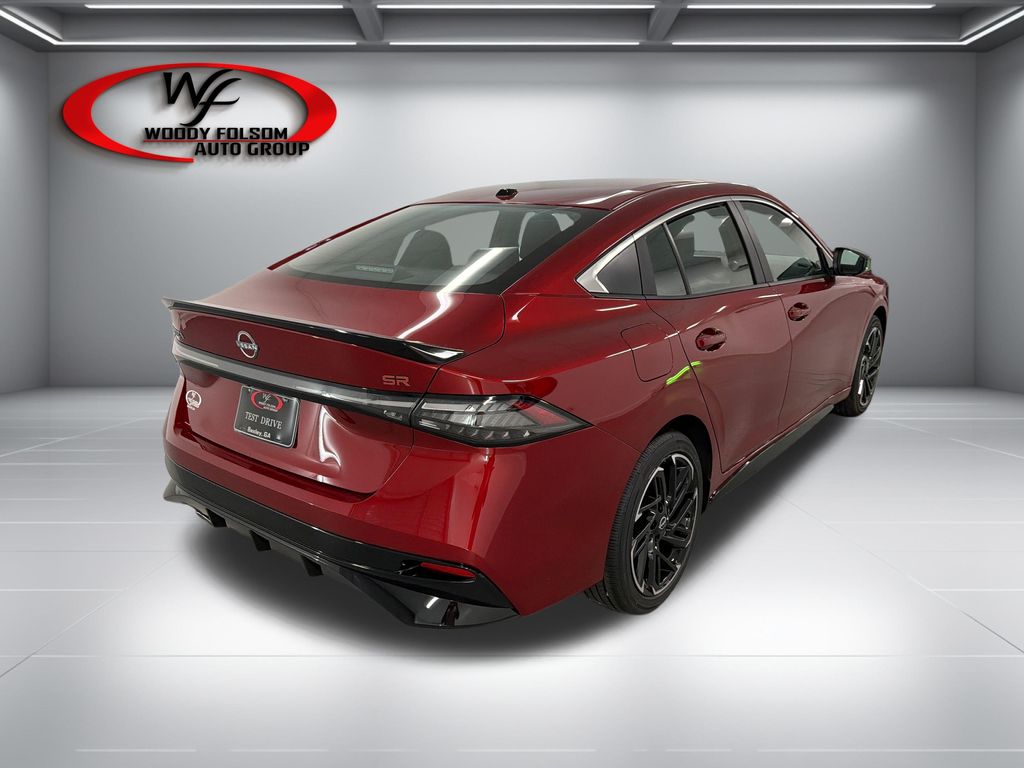 2026 Nissan Sentra SR - Photo 6