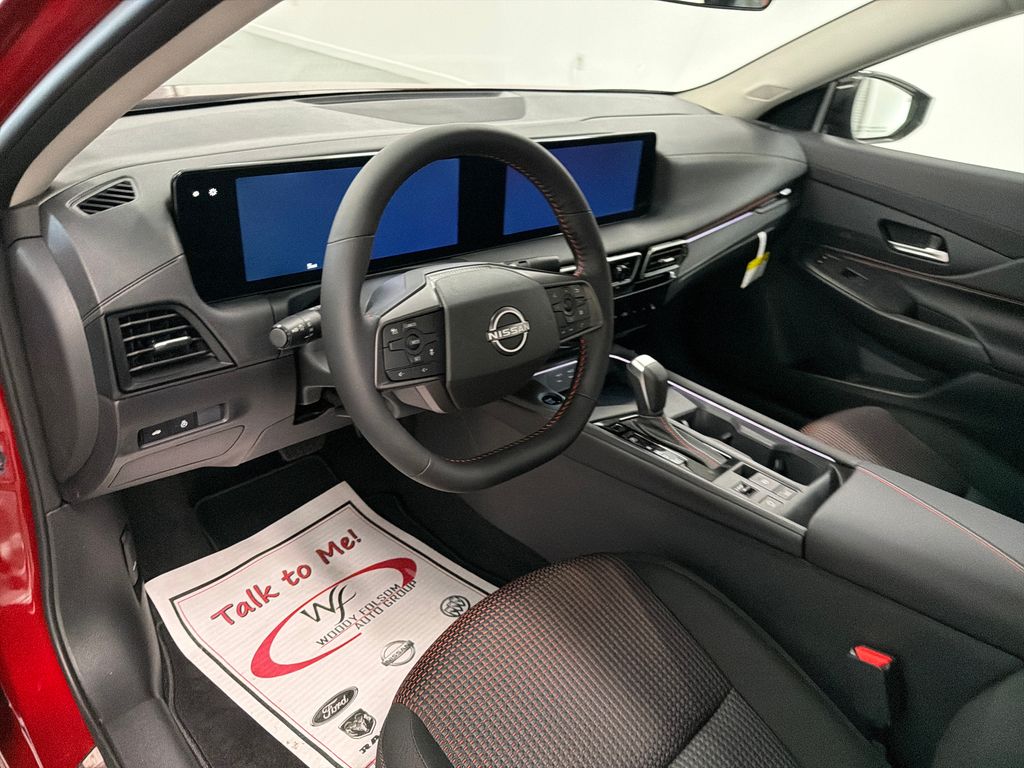 2026 Nissan Sentra SR - Photo 11