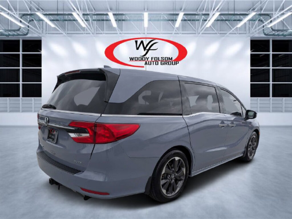 Used 2023 Honda Odyssey Elite Minivan/Van