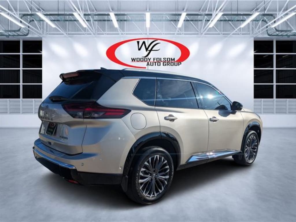 Used 2025 Nissan Rogue Platinum SUV