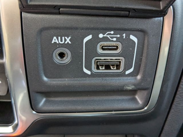 2023 Jeep Wrangler 4xe Willys 4XE - Photo 19