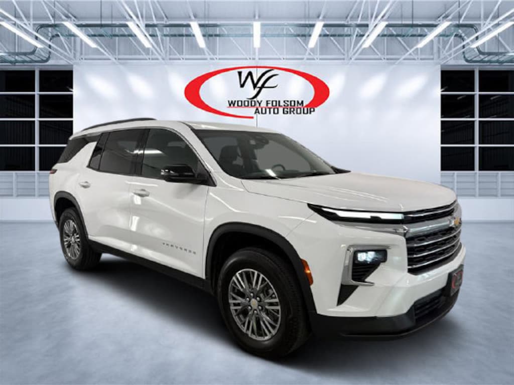 Used 2026 Chevrolet Traverse LT SUV