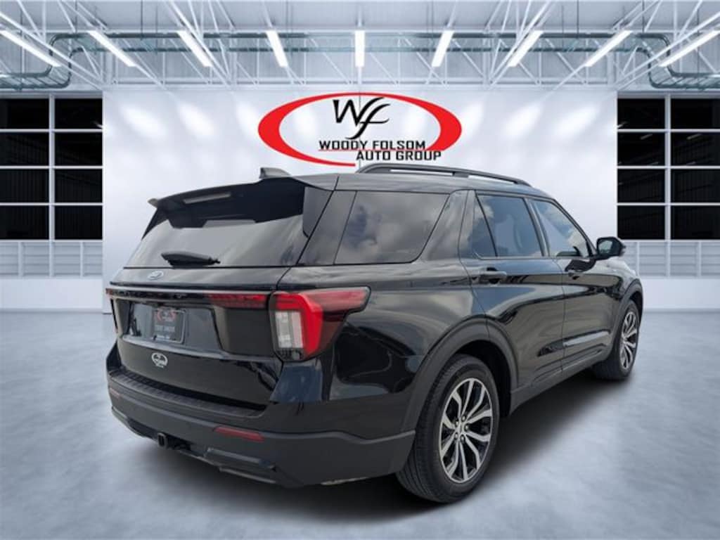 Used 2025 Ford Explorer ST-Line SUV