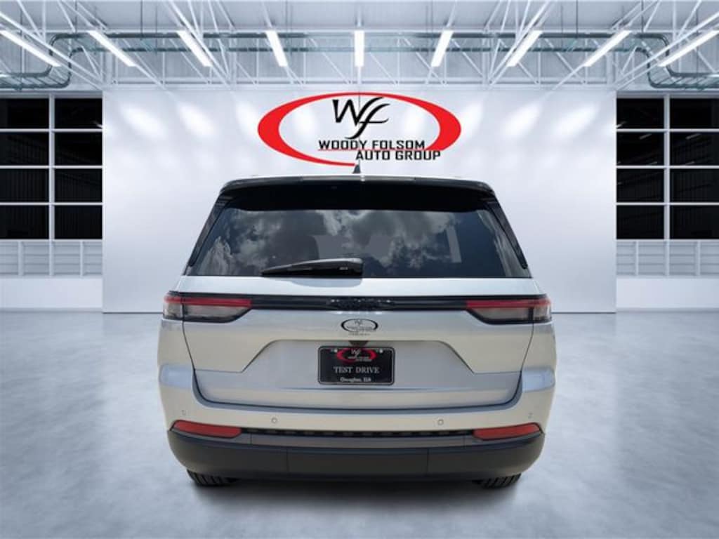 New 2026 Jeep Grand Cherokee LIMITED 4X2 Sport Utility