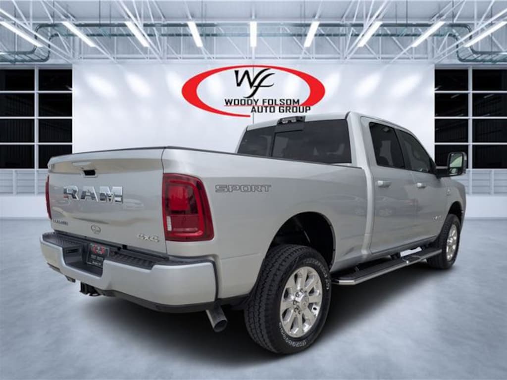 New 2026 Ram 2500 LARAMIE CREW CAB 4X4 6'4 BOX Pickup