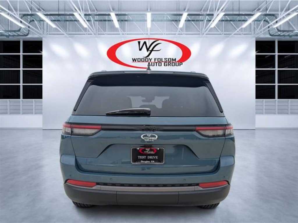 New 2026 Jeep Grand Cherokee LIMITED 4X2 Sport Utility
